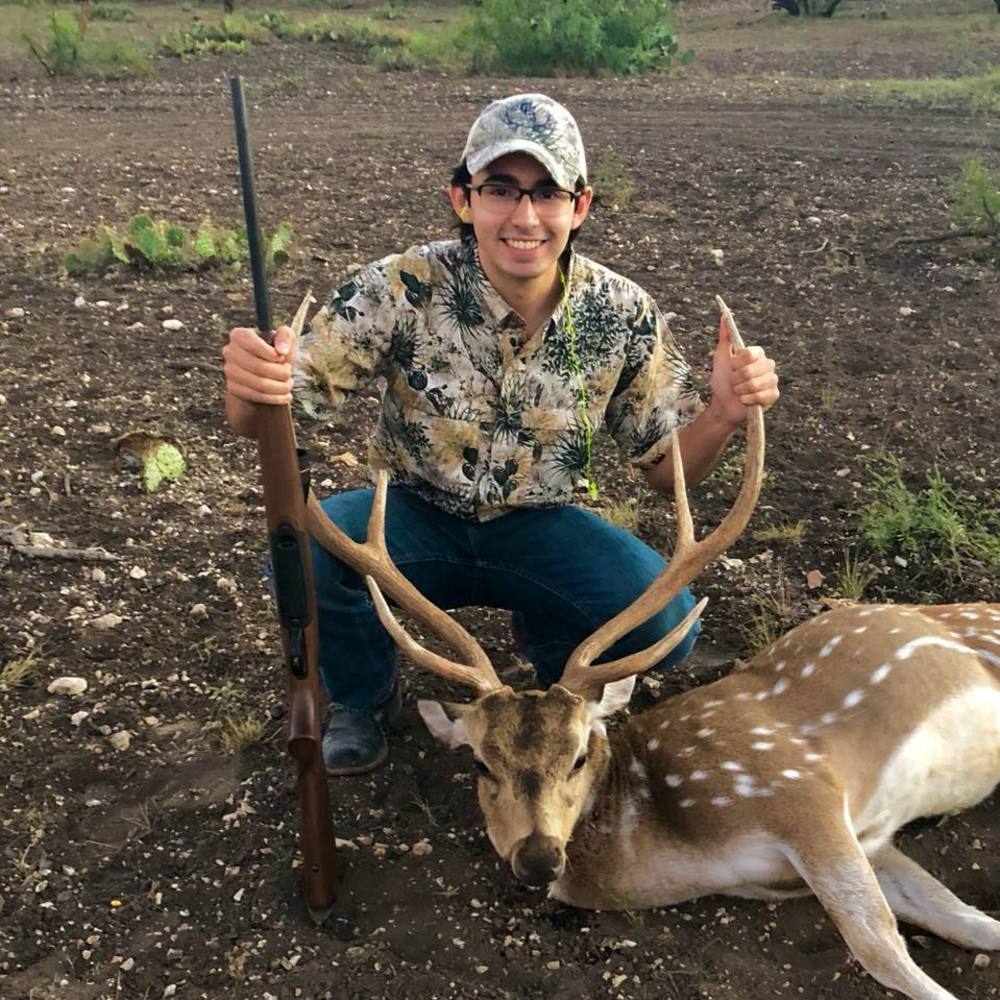 Meet your Posher, Diego